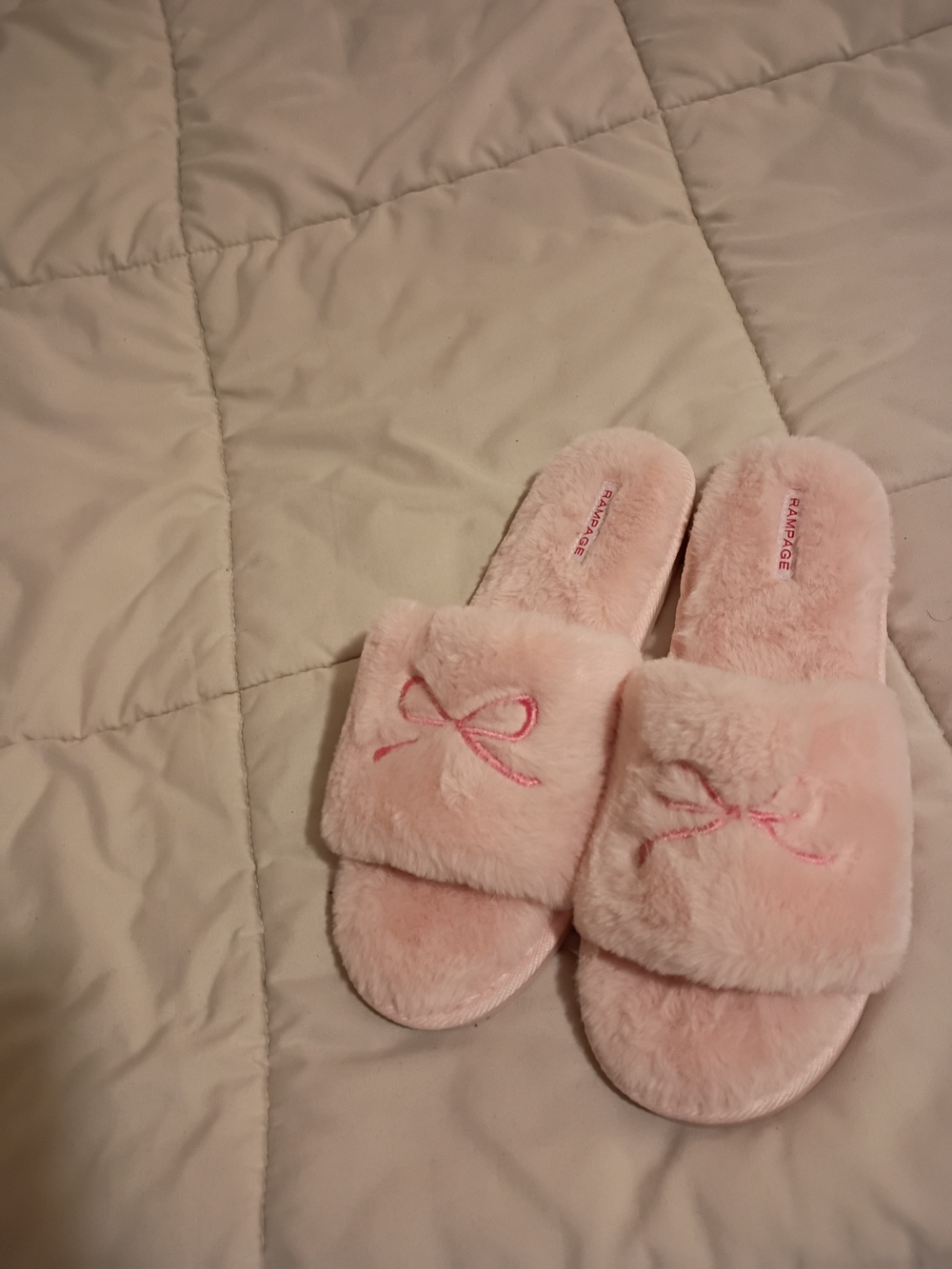 Rampage Pink Bow Slippers